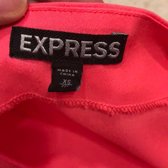 Express Top - Picture 2 of 4